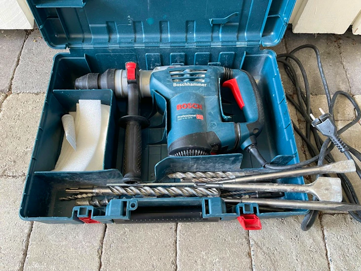 Borrhammare med bilningsfunktion