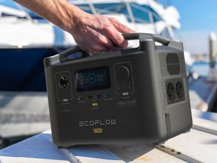 Kraftfull powerbank/elverk ecoflow pro 720wh