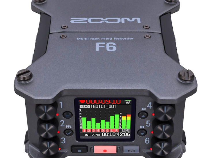 Zoom f6 multitrack field recorder
