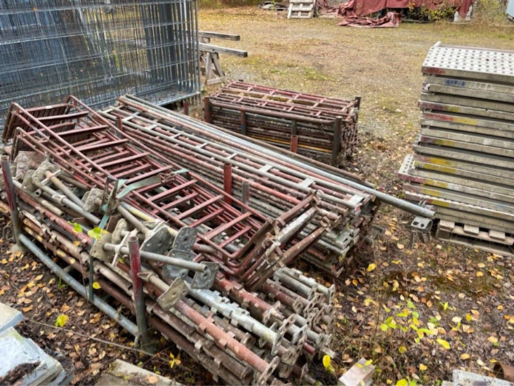 Haki rakennustelineet