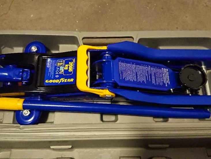 Goodyear domkraft 2 ton