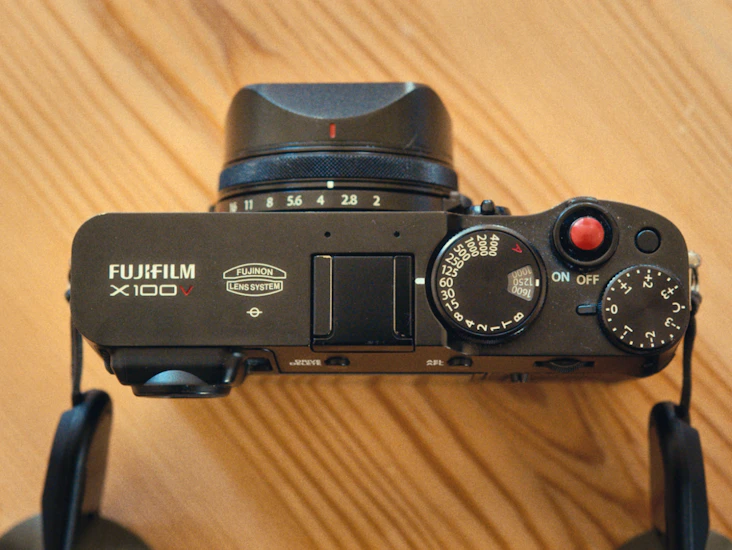 Fujifilm x100v