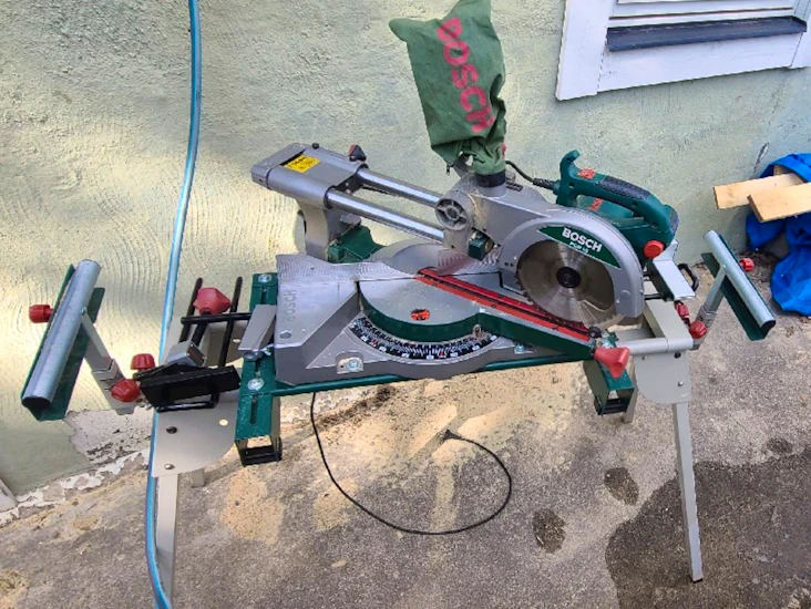 Bosch kap- & gersåg