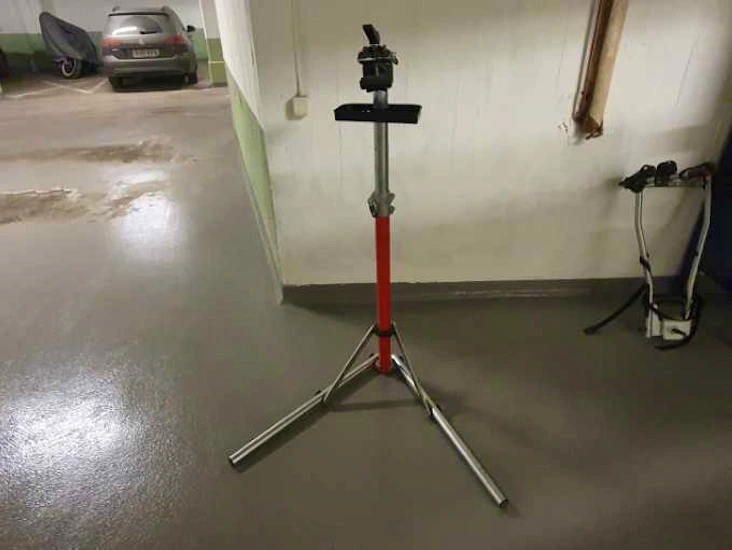 Kraftigt mekställ för cykel