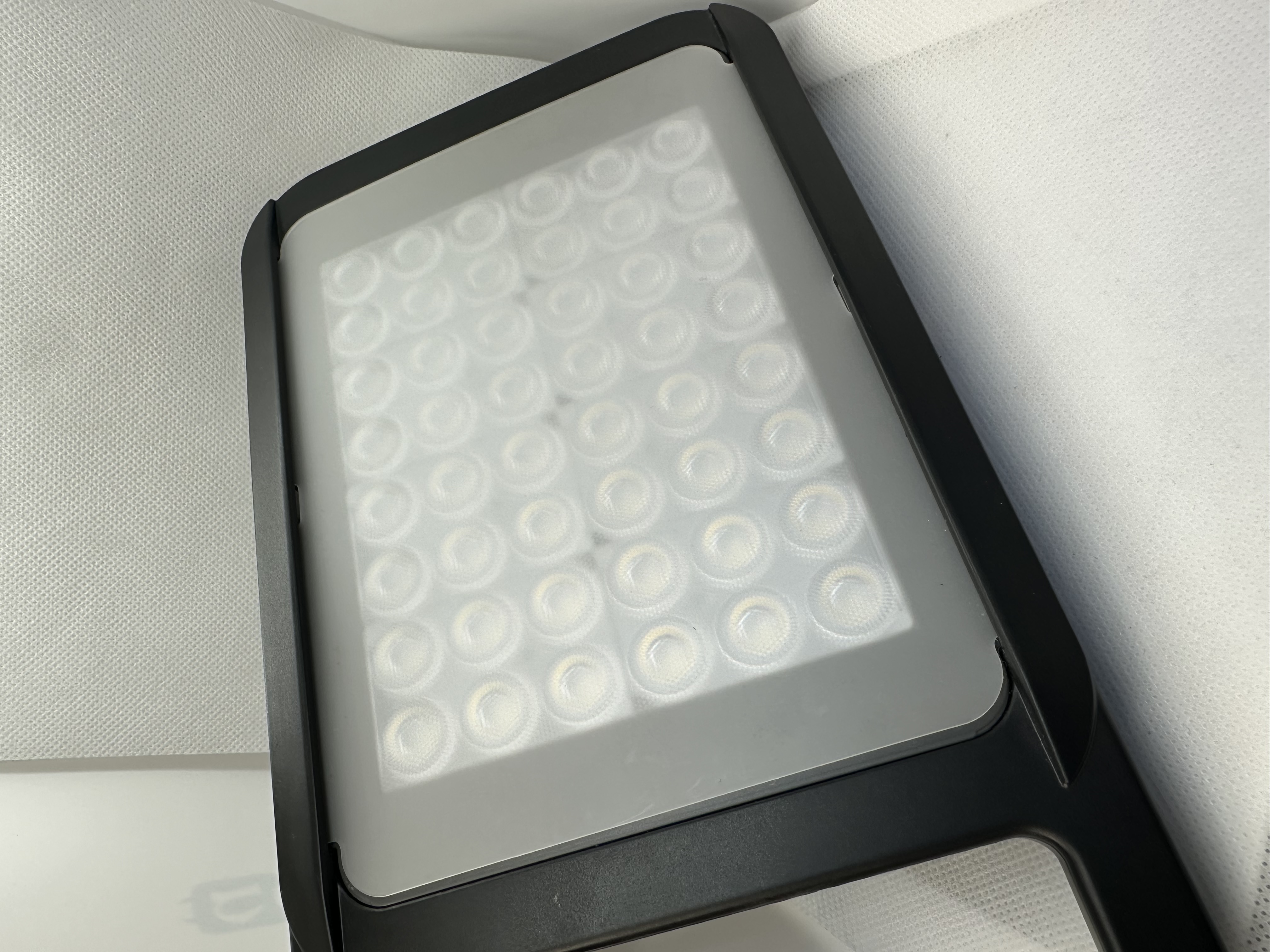 Lykos daylight led light