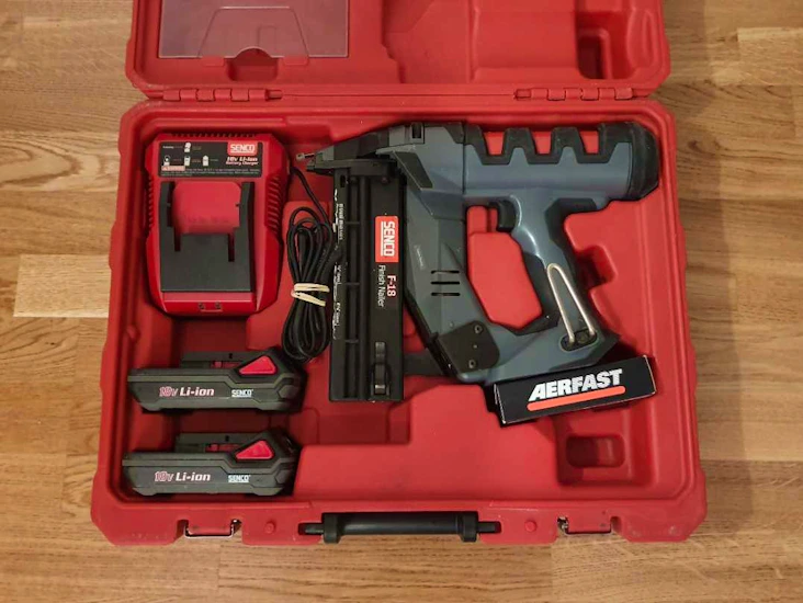 Dyckertpistol senco f18