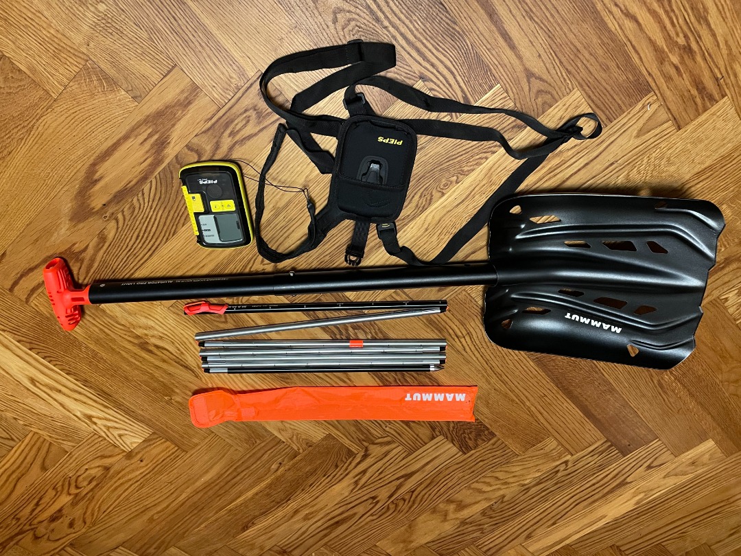 Lavinpaket pieps pro bt och jones ryggsäck
