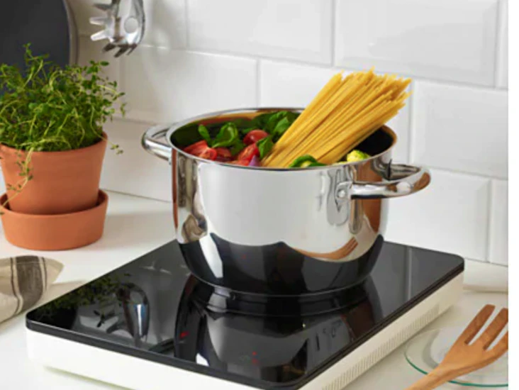 Induktionsplatta tillreda (ikea)