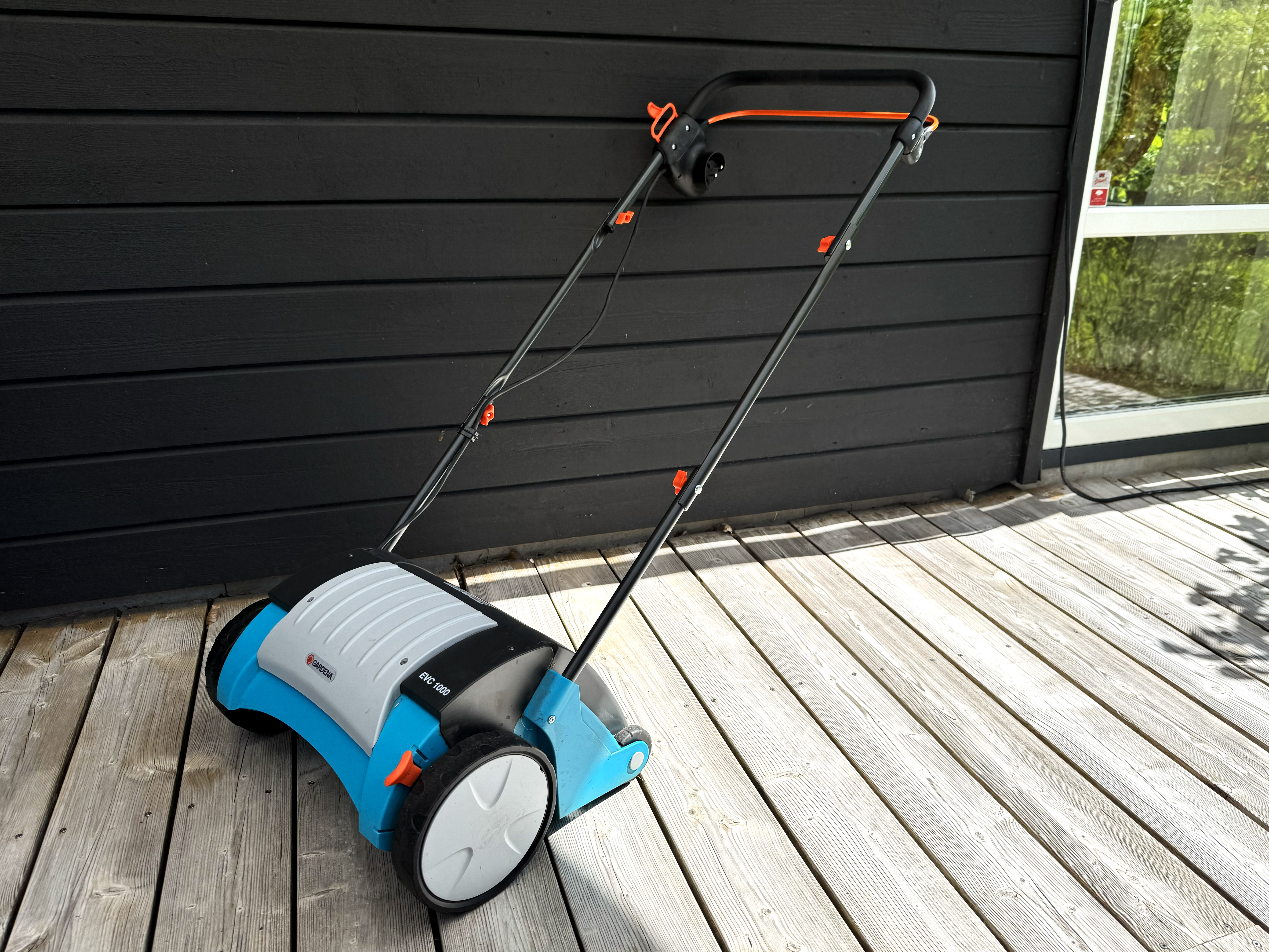 Vertikalskärare elektrisk gardena evc 1000