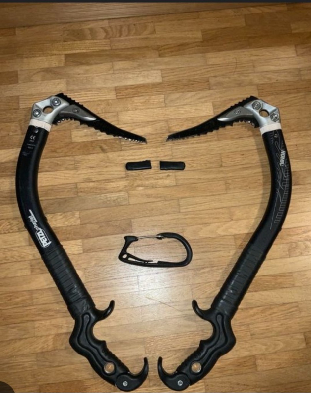 Petzl nomic isyxa