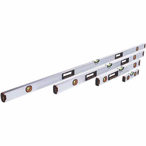 Set of 4 magnusson spirit levels (0.225m, 0.6m, 1.2m and 1.8m spirit levels)