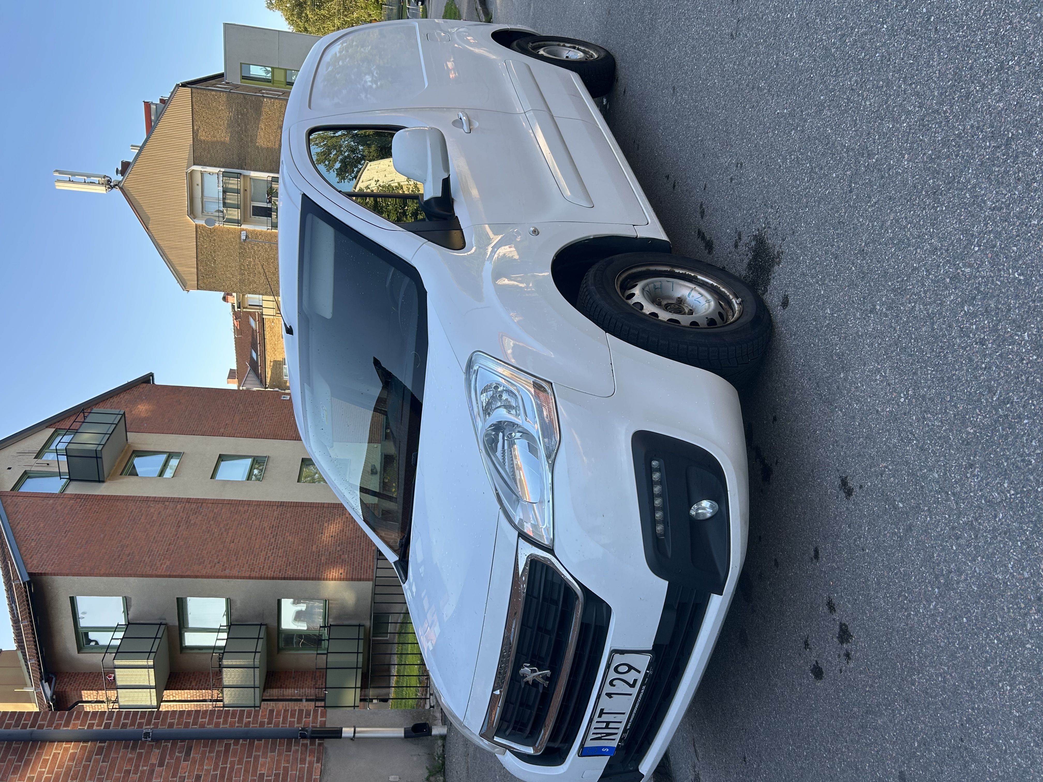 Peugeot partner 1,6 blue hdi 2016