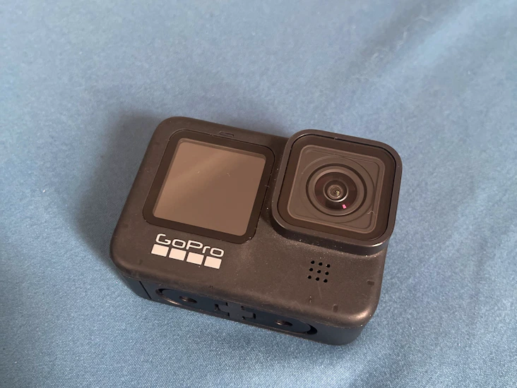 Gopro hero 9 – 5k action camera + waterproof case & tripod