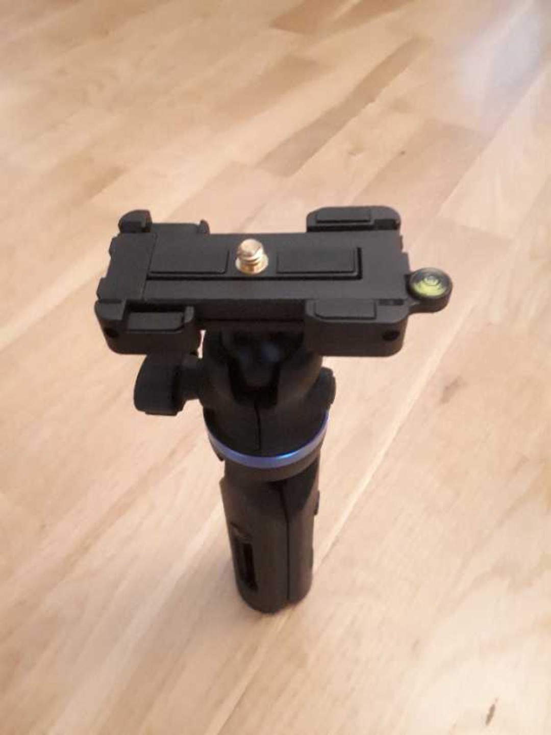 Minitripod for kamera eller mobil