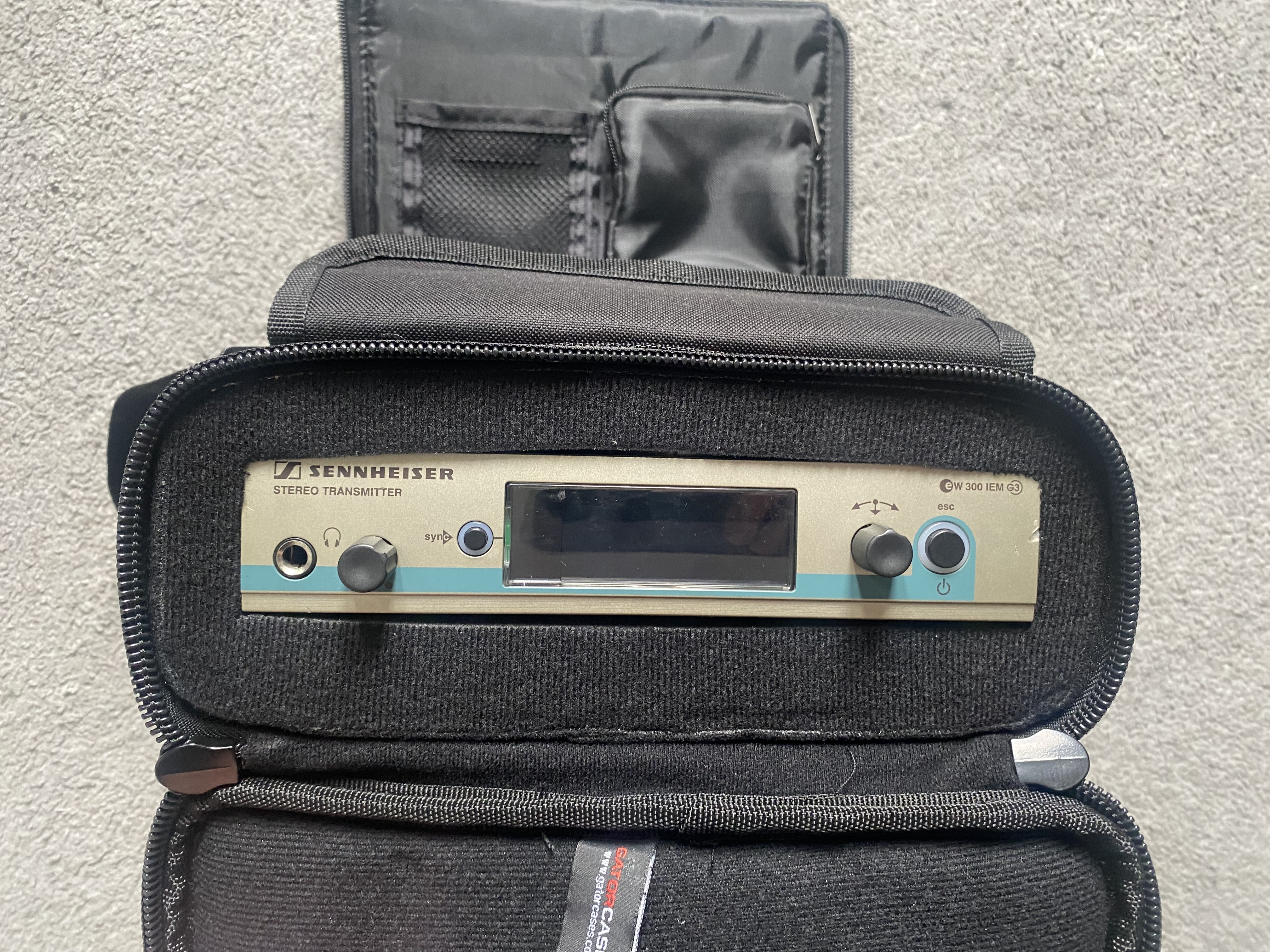Sennheiser ew 300 iem g3-gb wireless in-ear system (606 - 648 mhz)