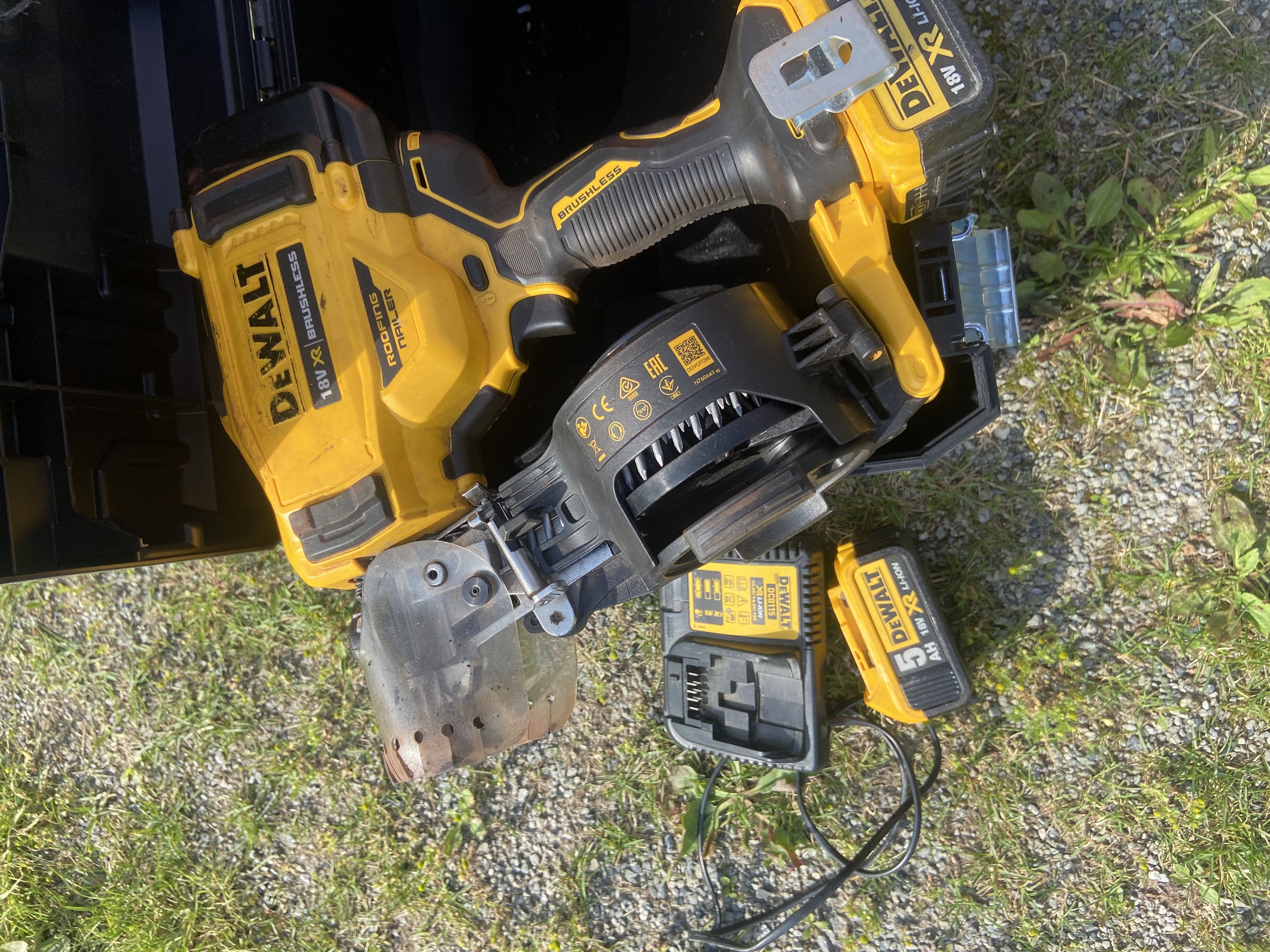 Dewalt batteridrevet pappistol