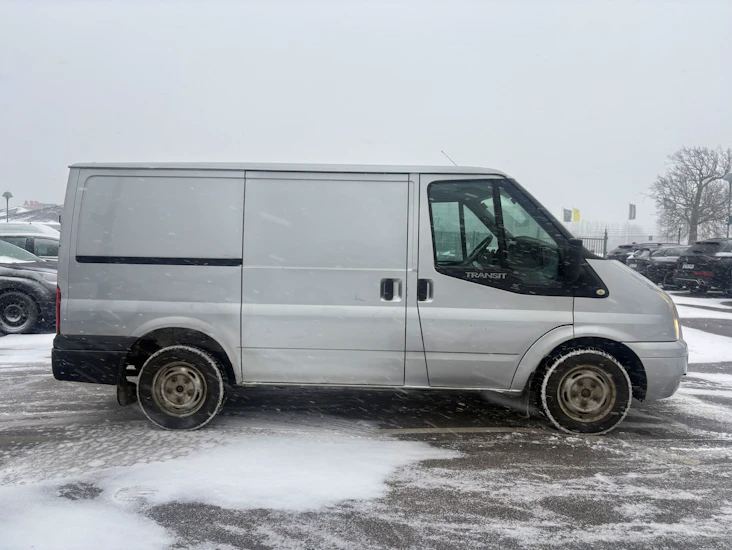Ford transit skåpbil uthyres – malmö