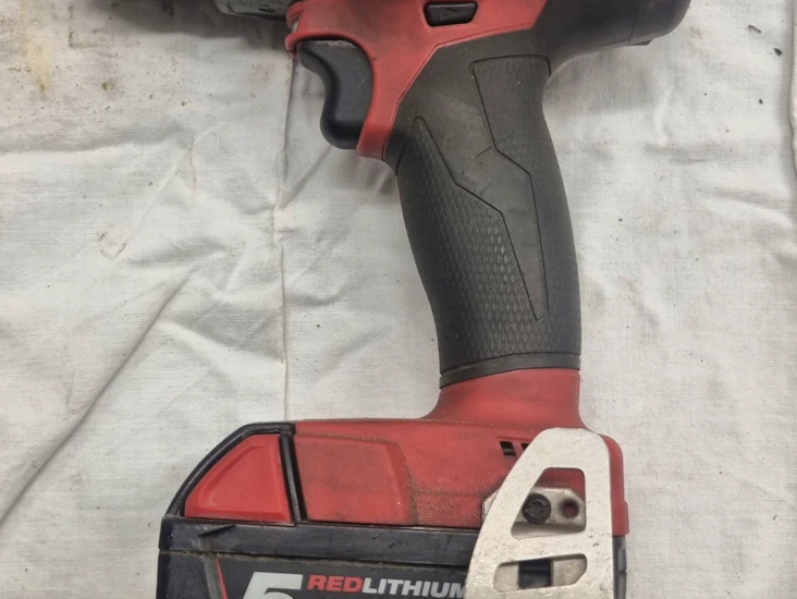 Mutterdragare matteri