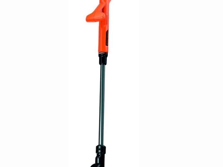 Battery operated strimmer