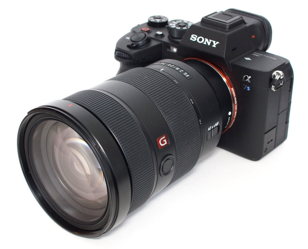 Sony a7siii kit with g-master 24-70mm lens and shinobi monitor
