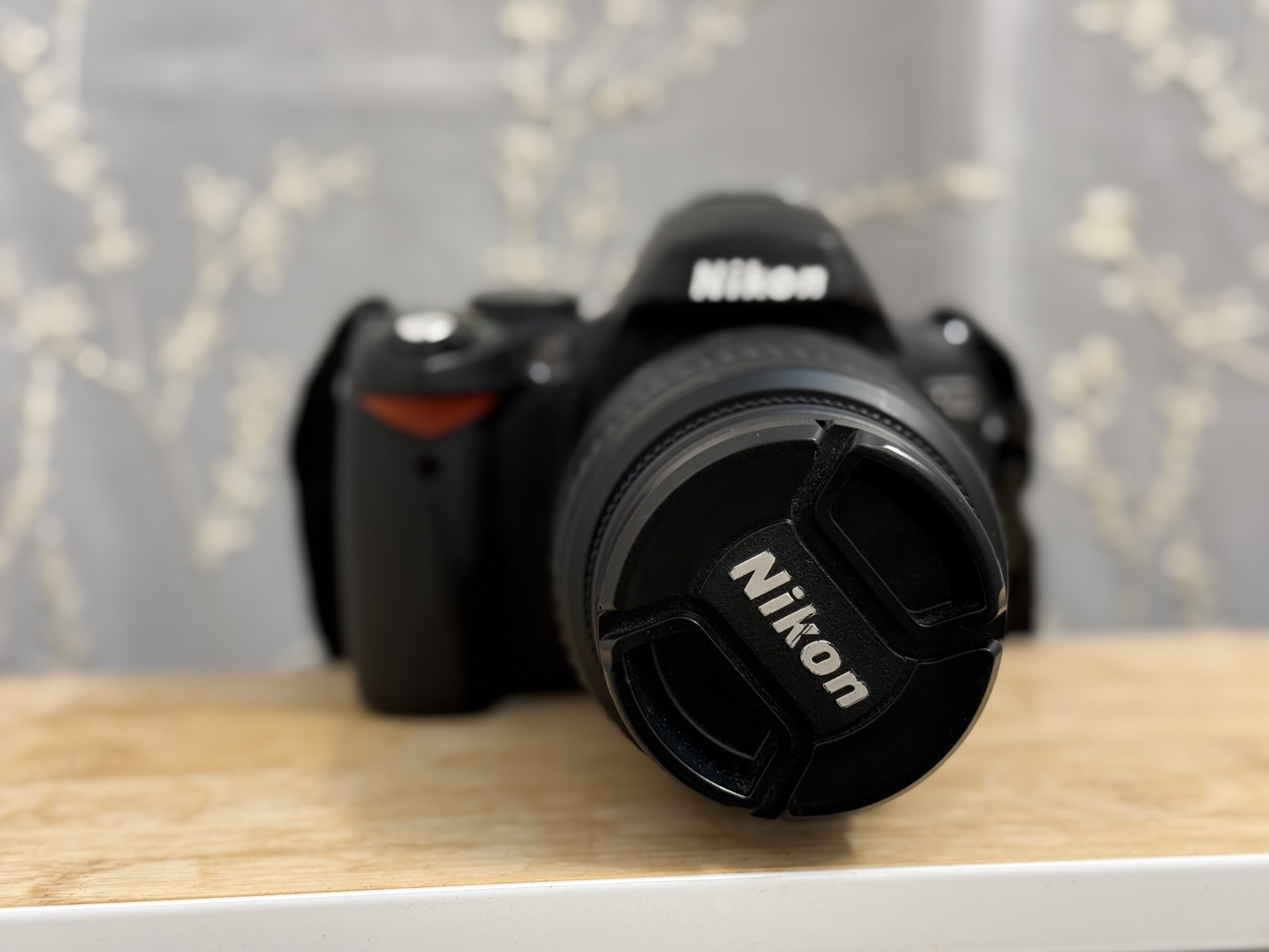 Nikon d40 + lens – easy-to-use dslr for photography