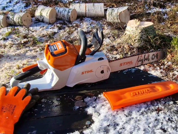 Motortsåg stihl msa 220 c-b inkl 2 batteri