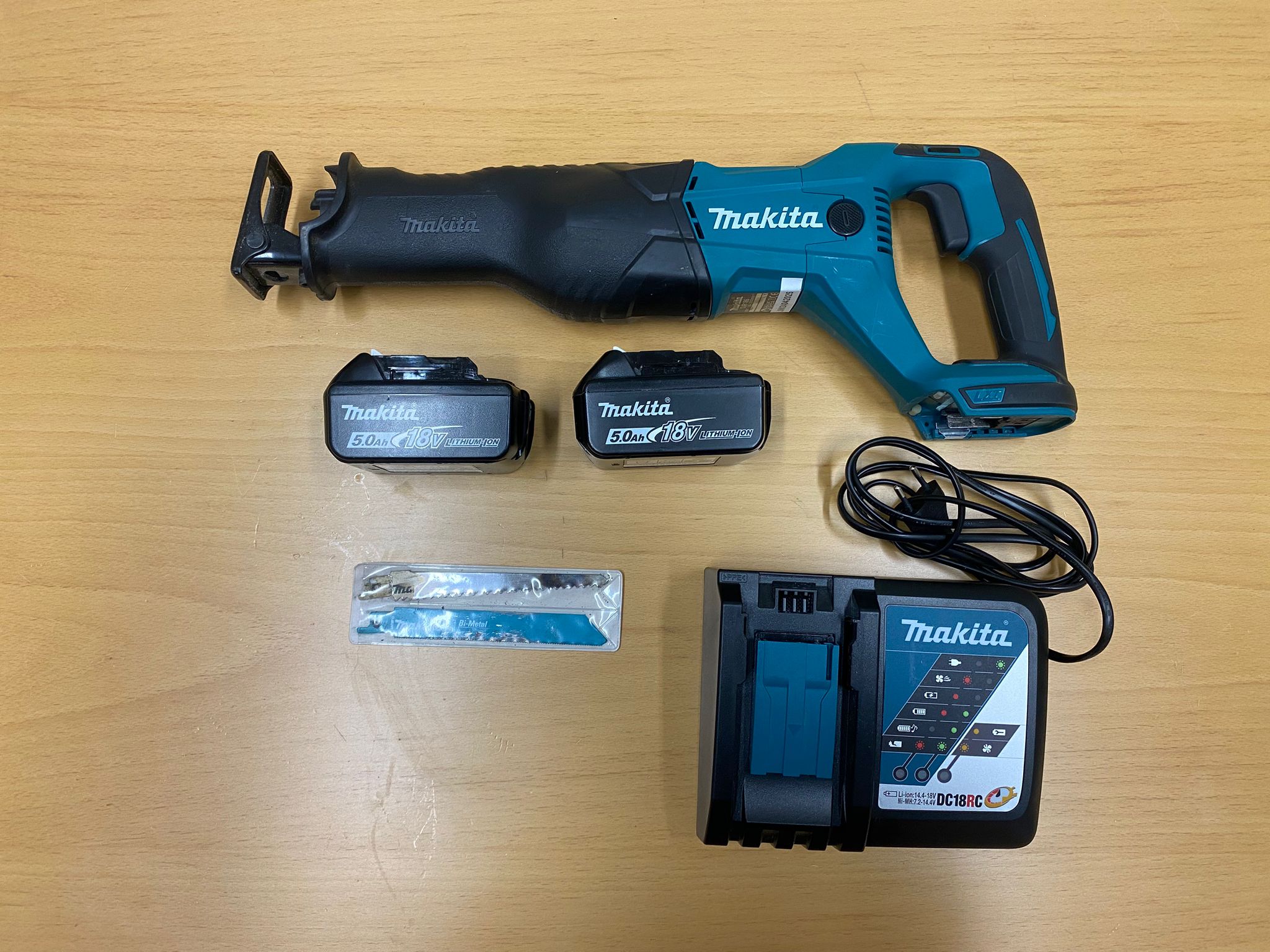 Makita djr186 puukkosaha