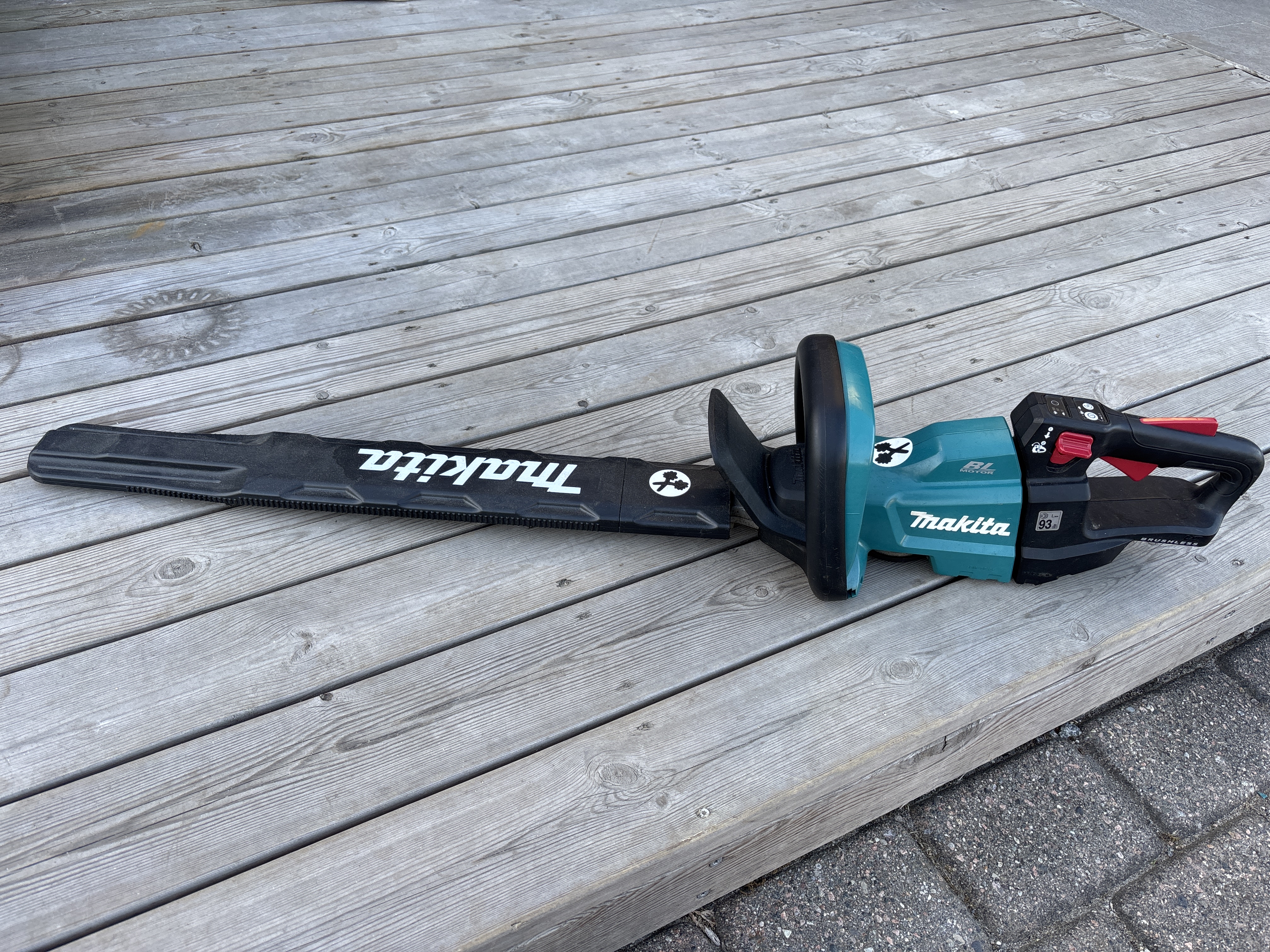 Makita duh 601 med batteri og lader