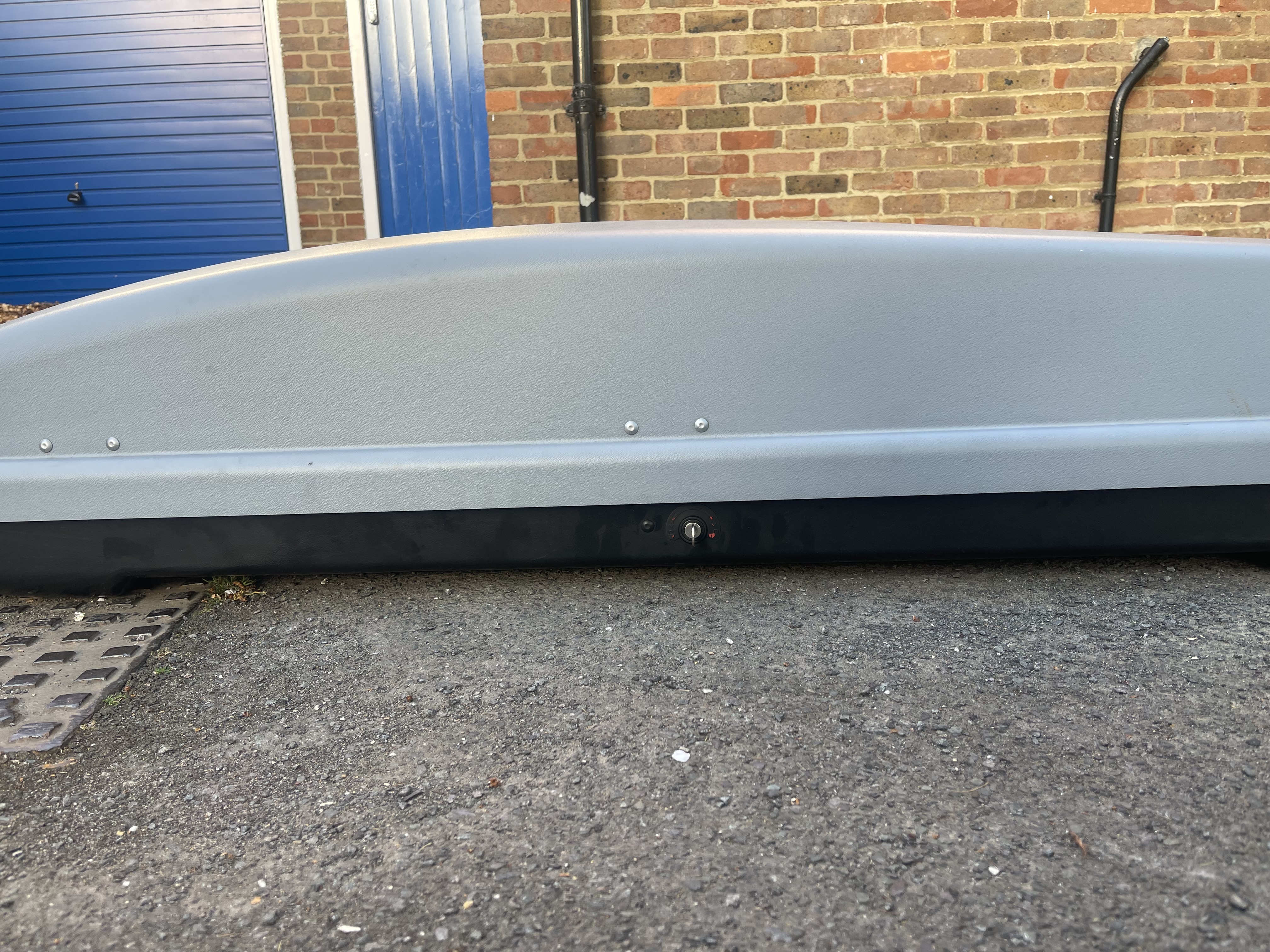 Halfords roof box 400l 