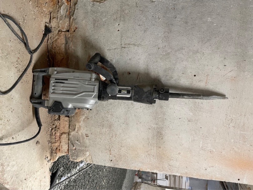 Kraftfull bilmaskin 1700w 60 j