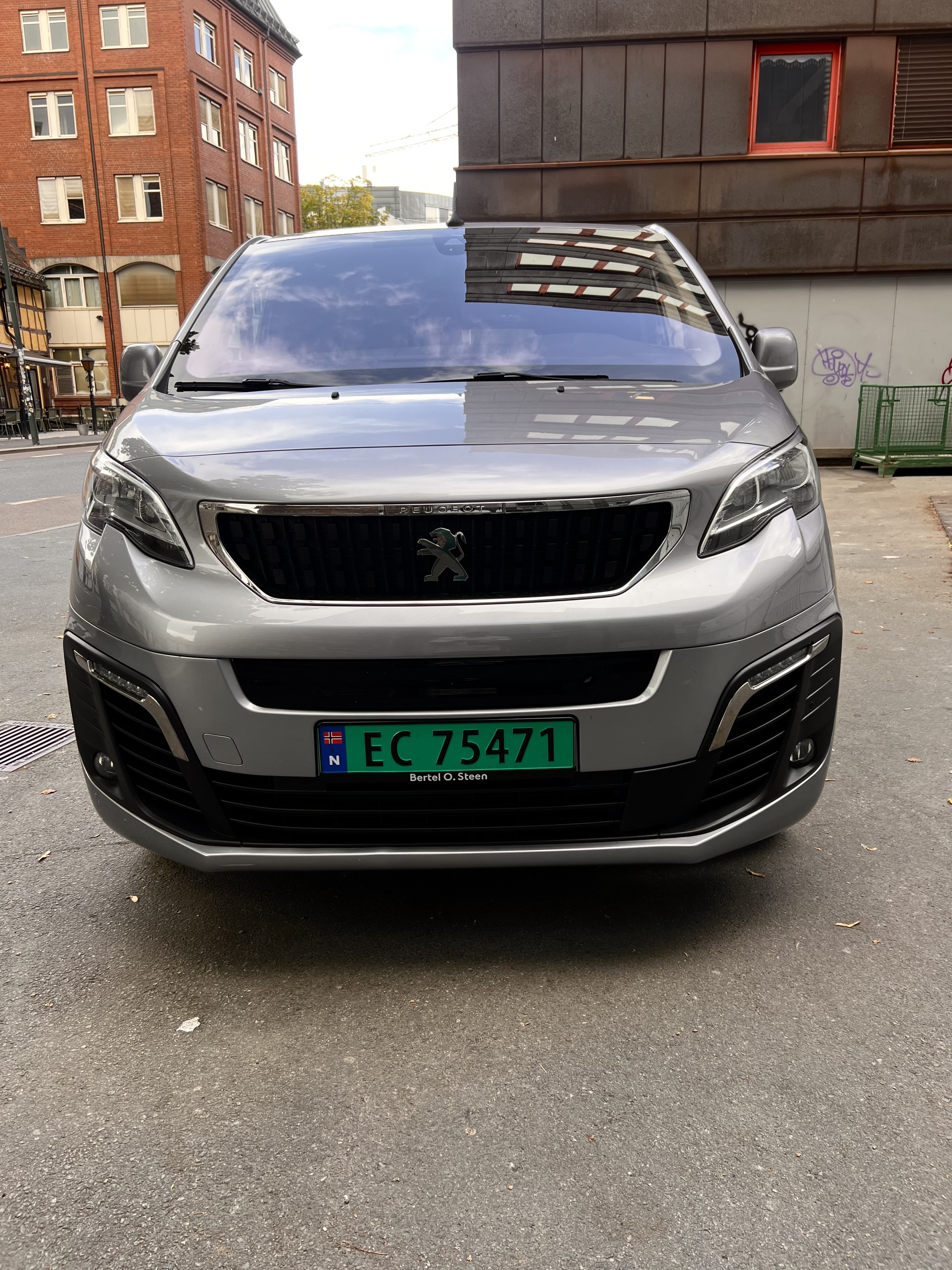 Peugeot e- expert varebil