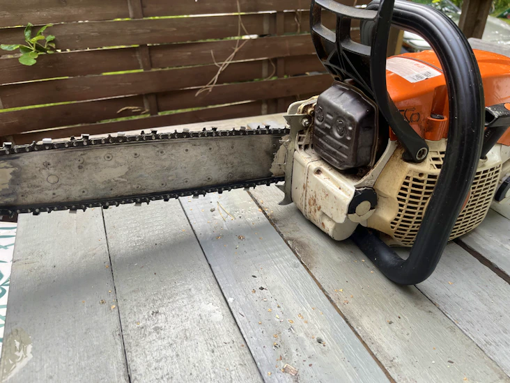 Stihl ms 261 motorsåg – lätt och smidigt kraftpaket