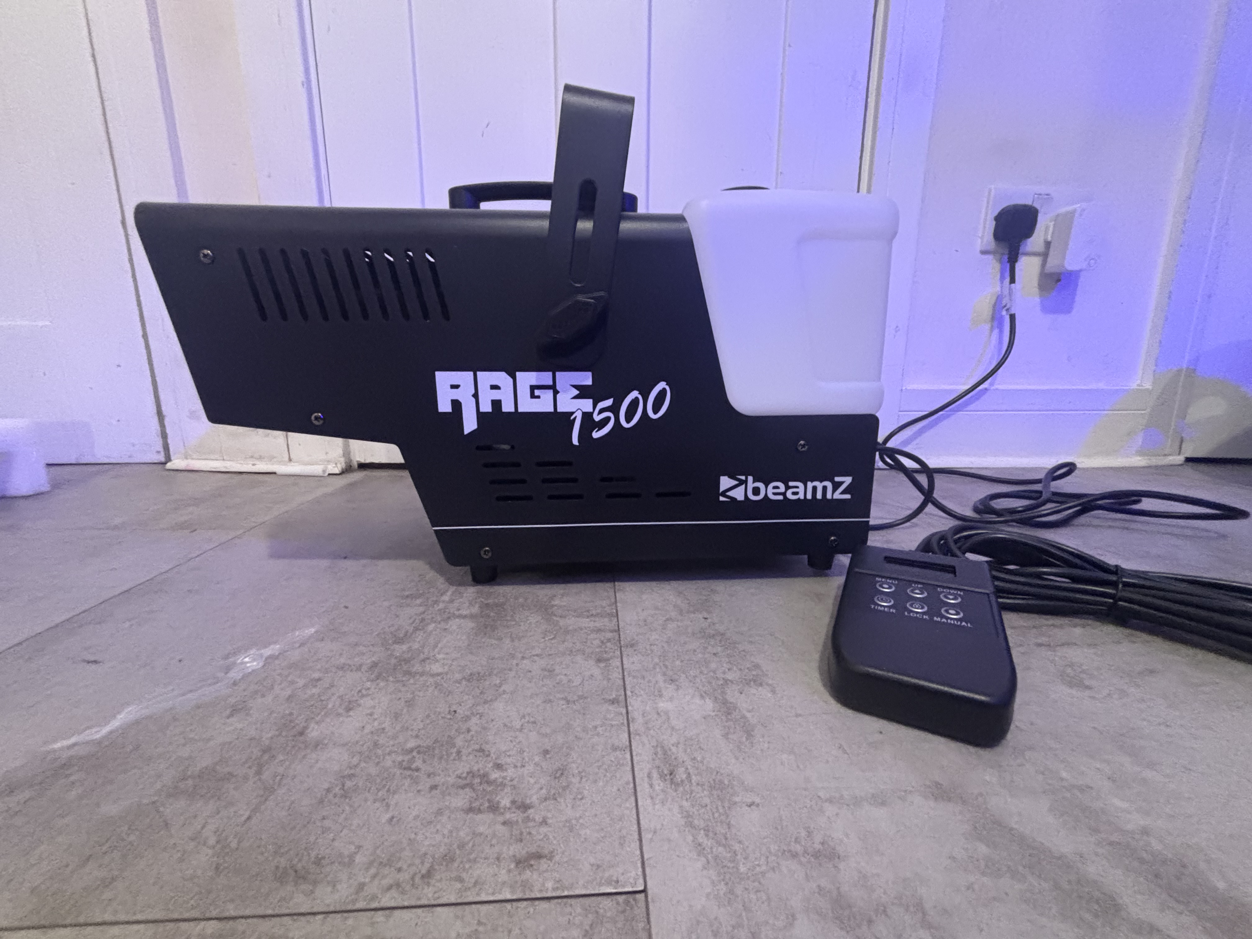 🔥 🆕beamz rage1500led – 1500w smoke + colour led light show 🎉