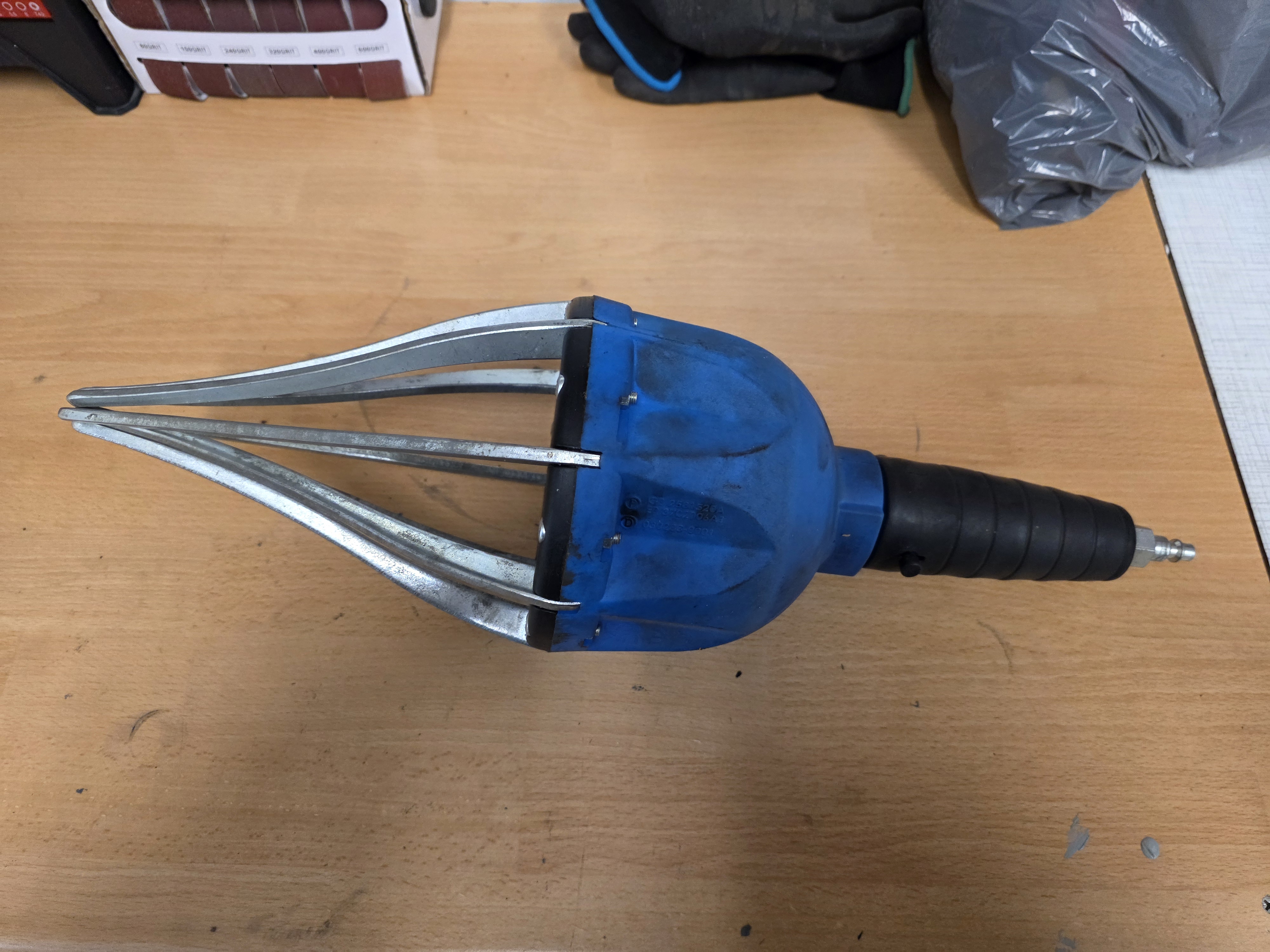 Monteringsverktyg för  drivknutsdamask "bläckfisk" 