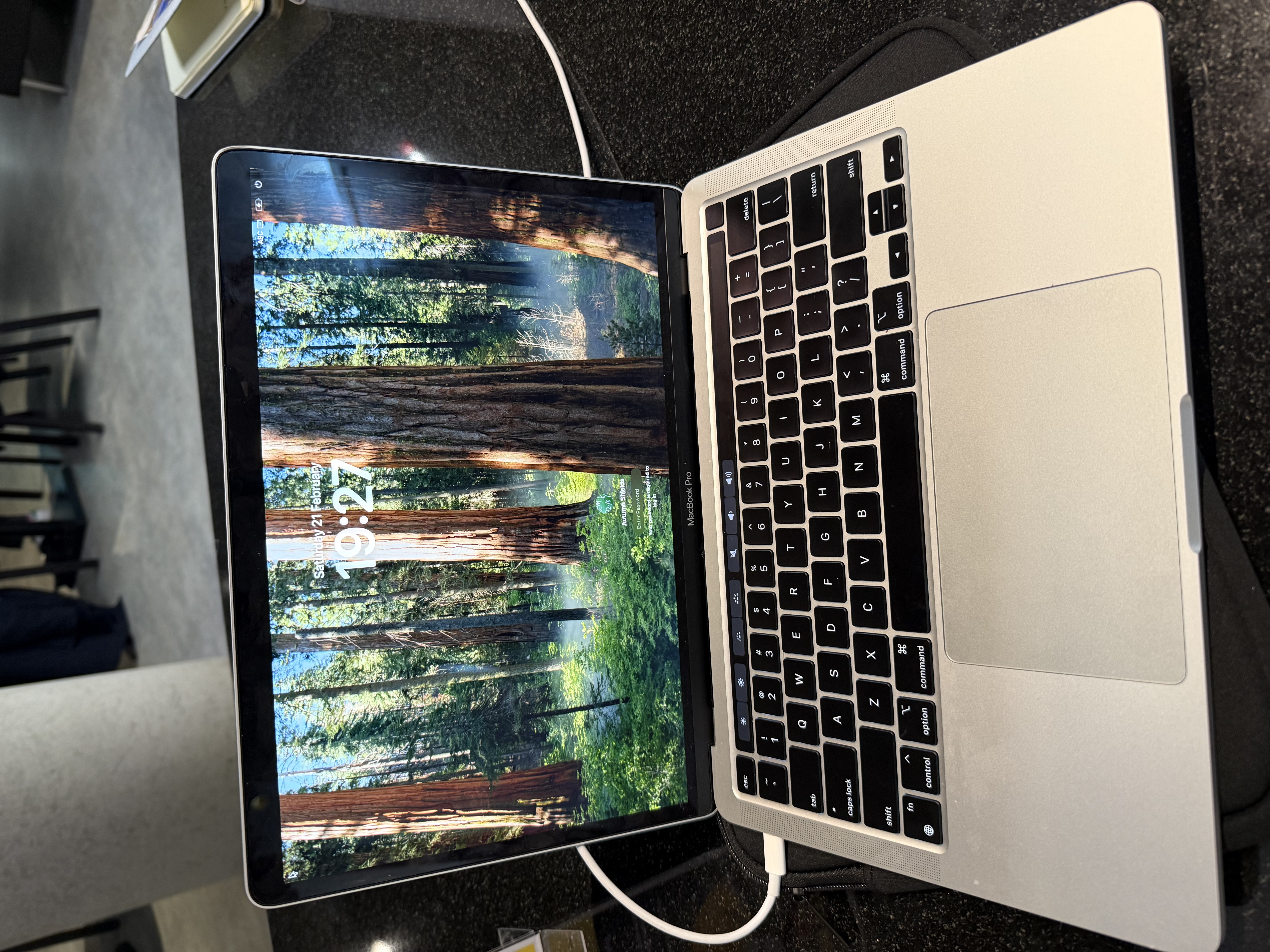 Macbook pro m1 (2020)