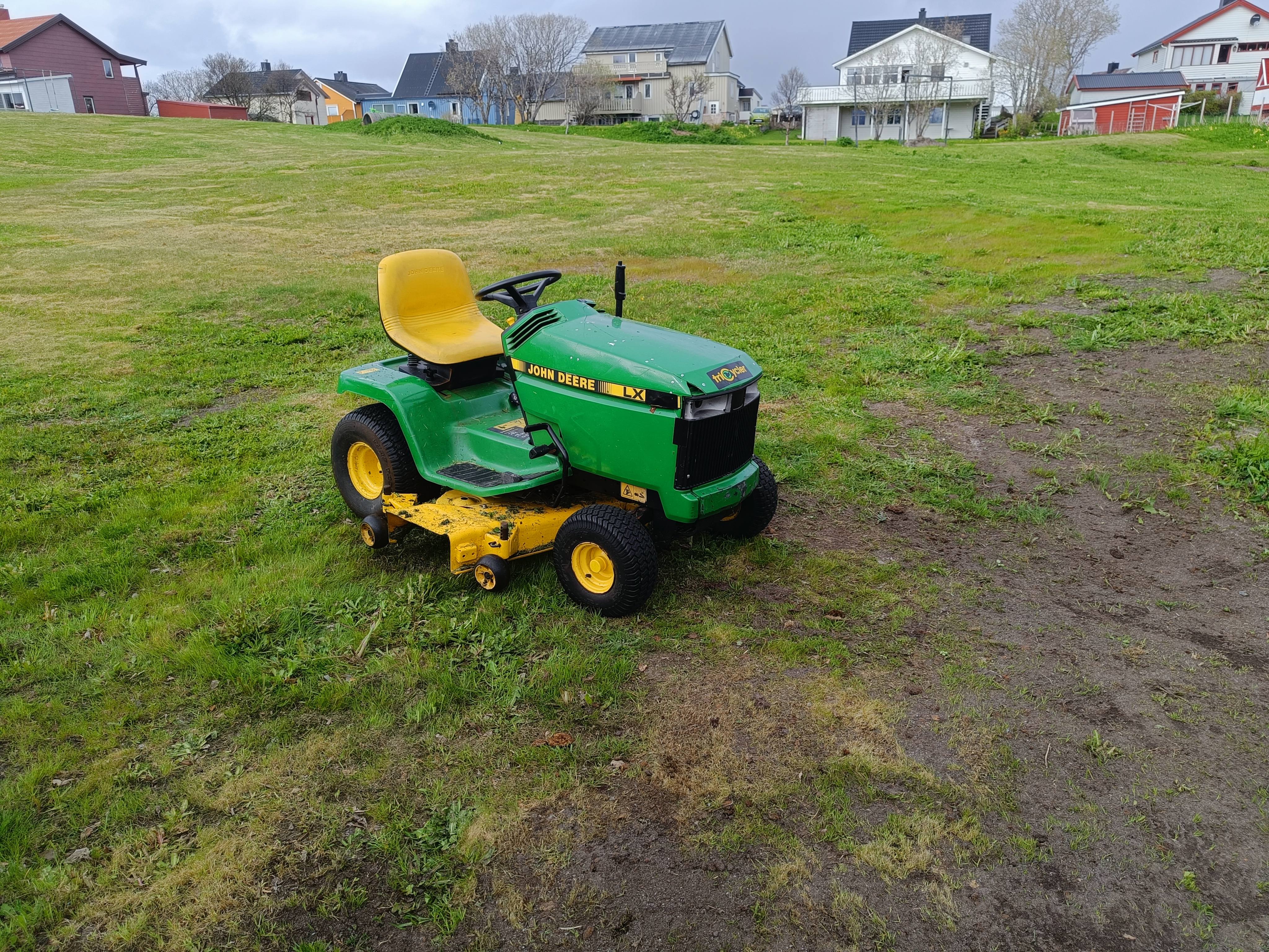 John deere lx188 sitteklipper
