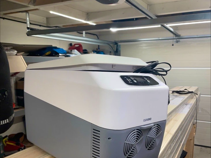 Kylbox 12v och 230v 30 liter