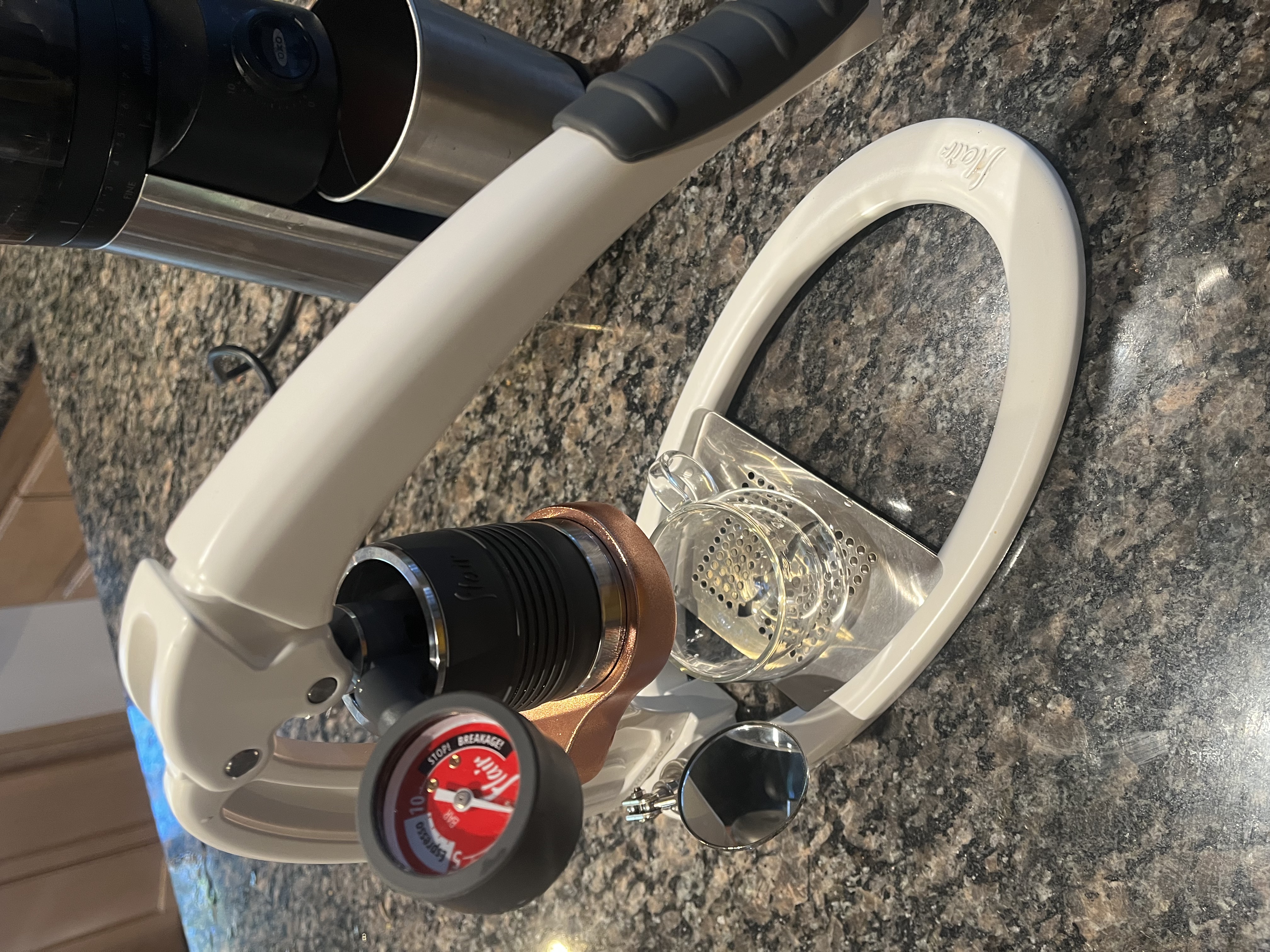 Portable espresso maker with burr coffee grinder - flair pro 3