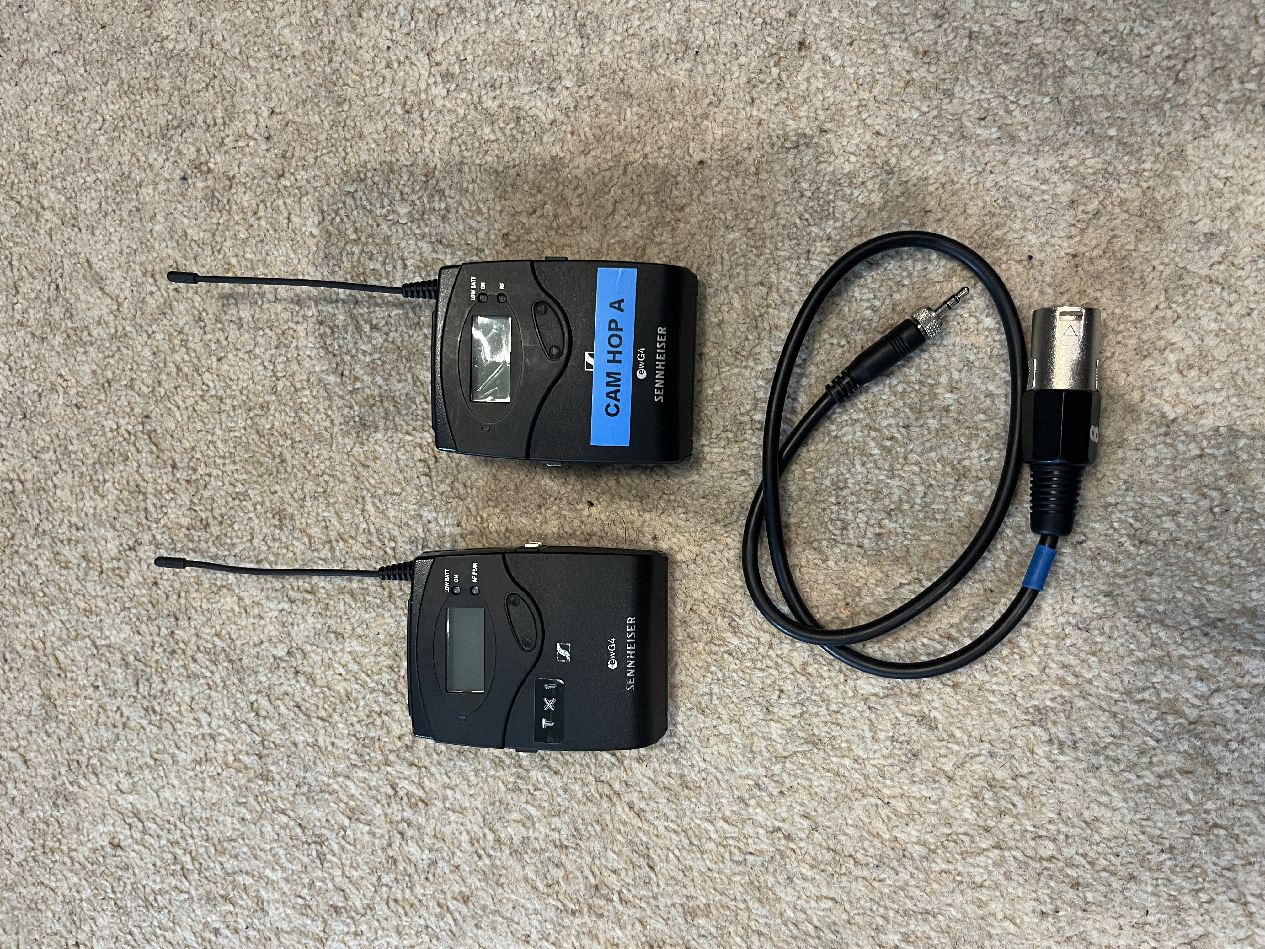 Sennheiser ew100 wireless microphone