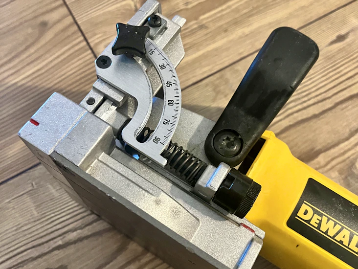 Kraftfull lamellfräs dewalt (kexmaskin)