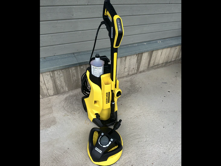 Högtryckstvätt - kärcher k4 inkl altantvätt