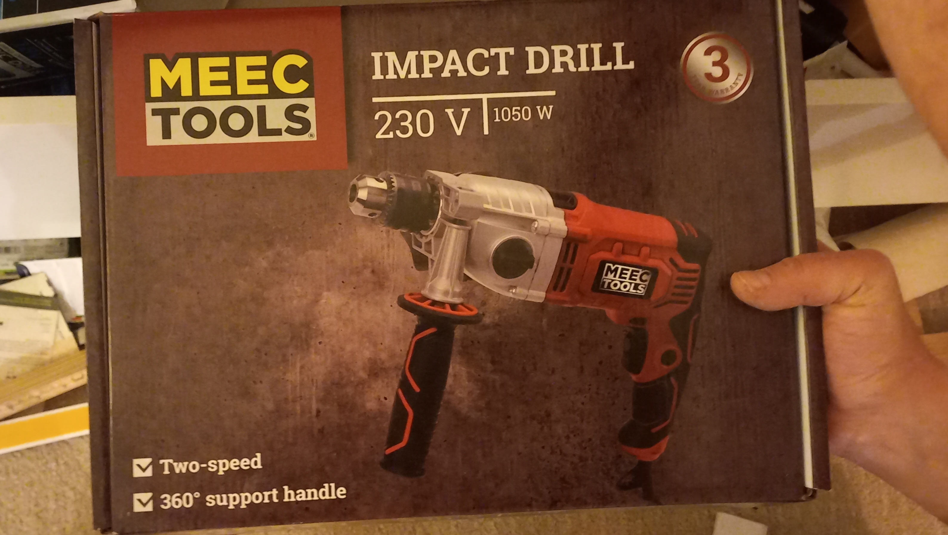 Kraftfull slagborrmaskin uthyres