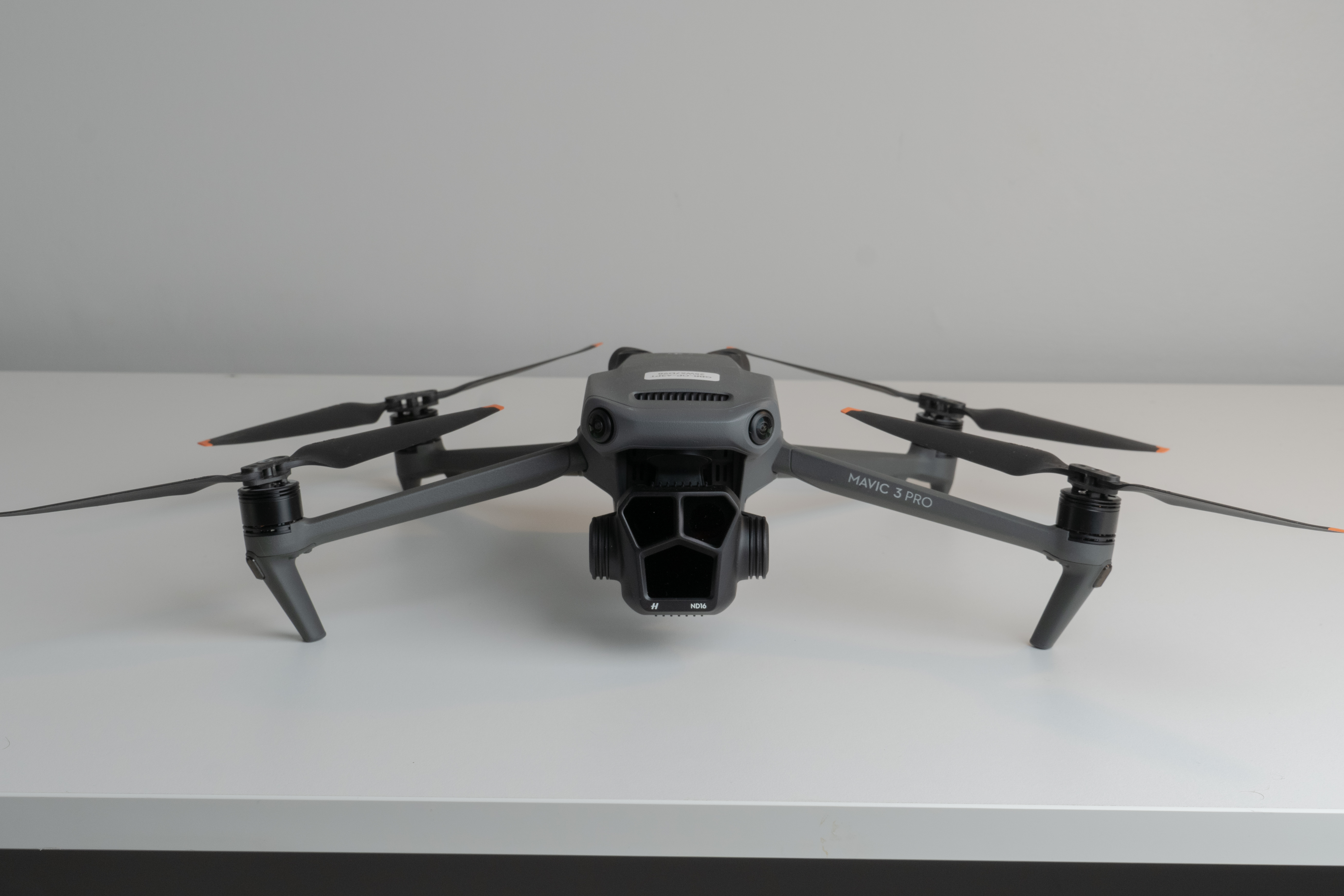 Dji mavic 3 pro,  mini 4 pro + professional operator.