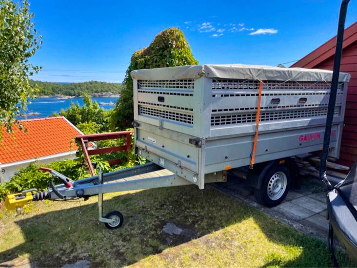 Gaupen a1025 tilhenger leies ut