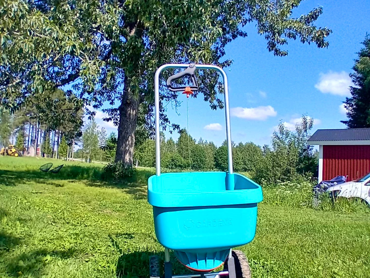 Fröspridare - gödselspridare gardena xl