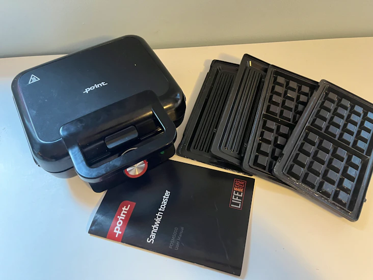Point sandwich- og vaffelmaskin med 3 plater