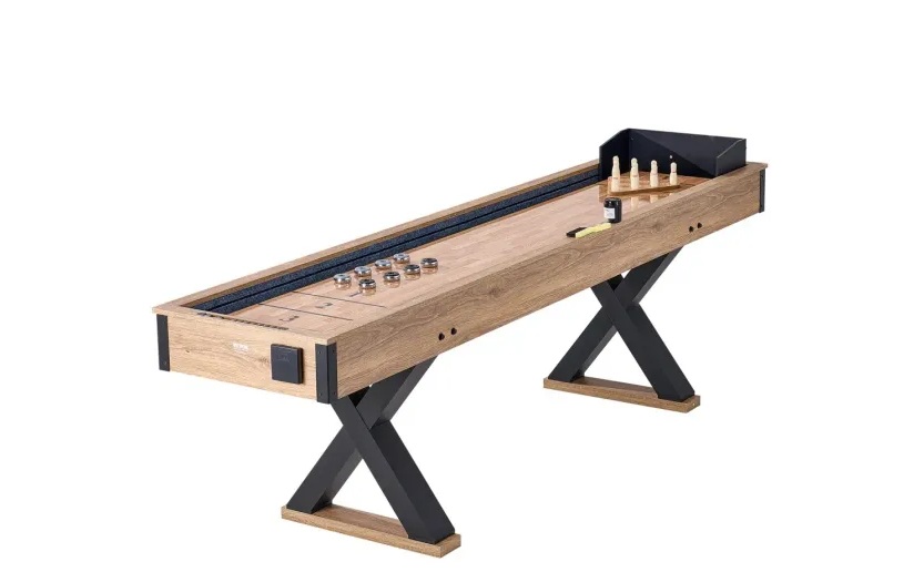 Shuffleboard & bowling 