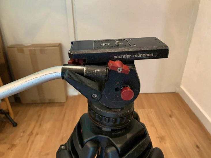Sachtler 14 ii hode fluid head