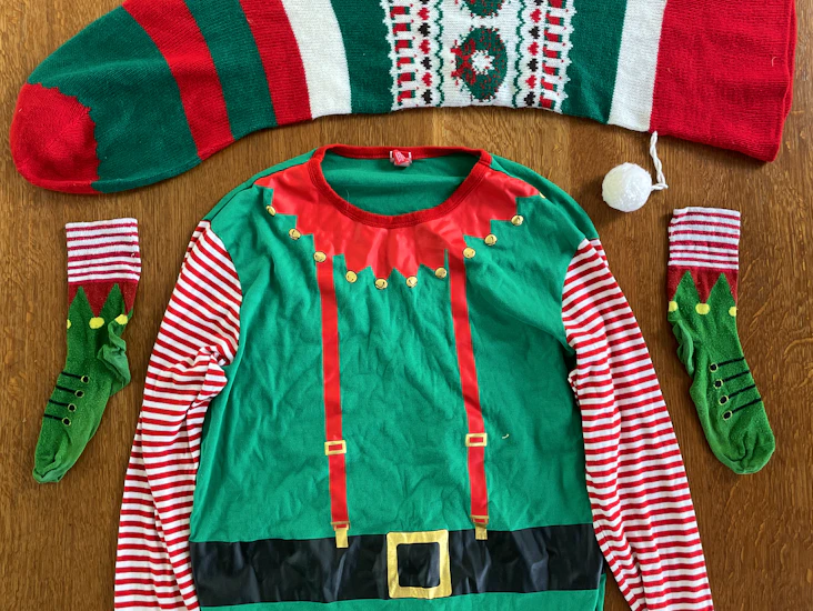 Unisex christmas elf outfit / attire / costume / fancy dress / x-mas