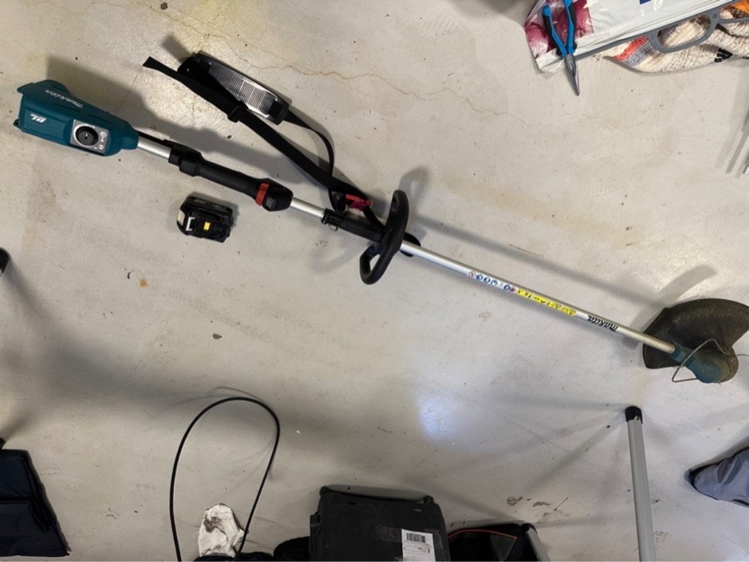 Makita kantklipper m/batteri